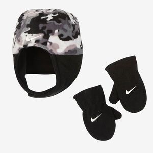 Nike Toddler Hat and Mittens 2 Piece Set Camo